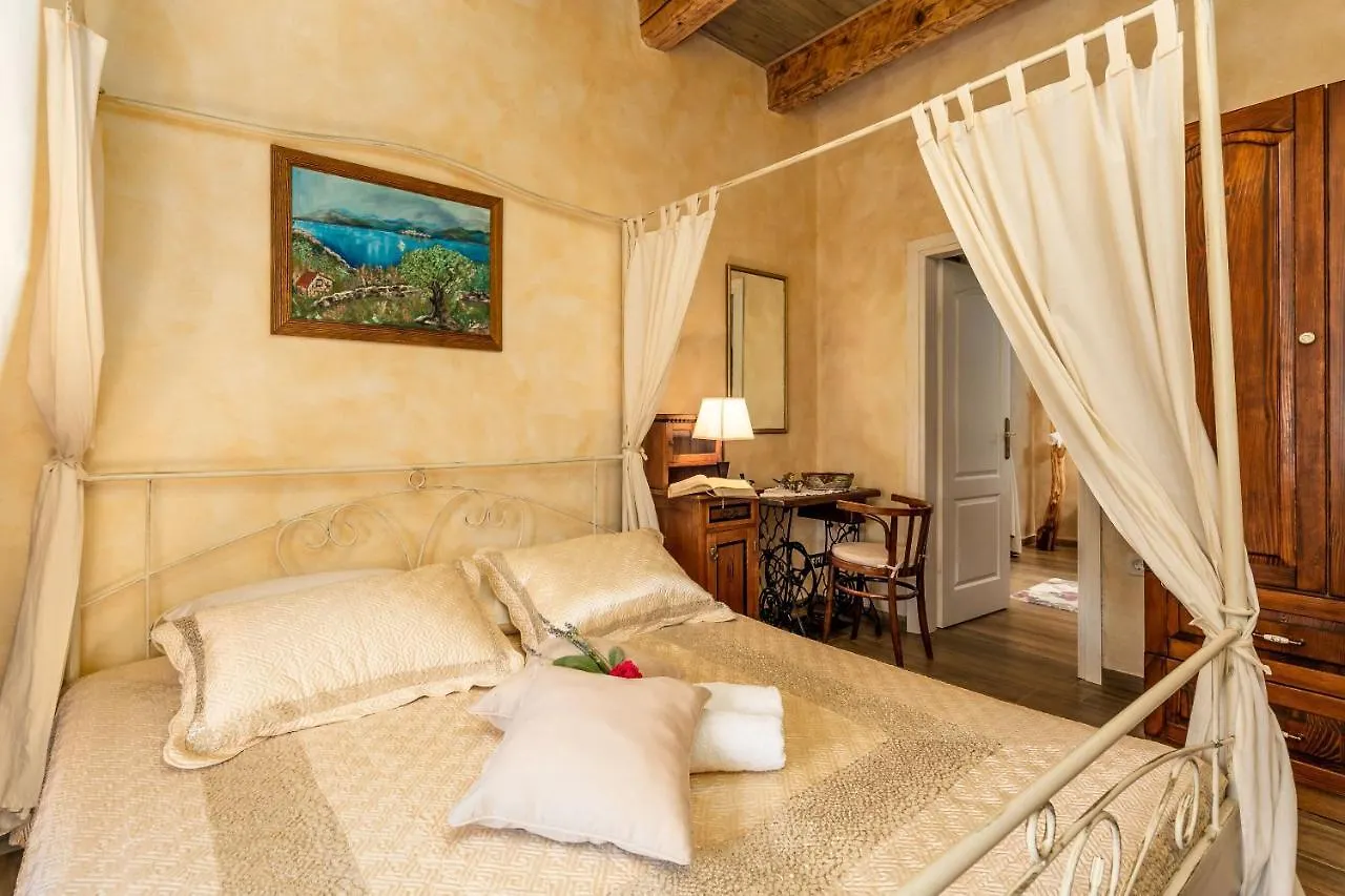 House Nature Tribalj  Holiday home